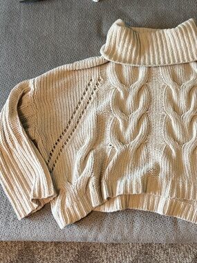 moon & madison cropped Cream Cable Knit Turtleneck Sweater